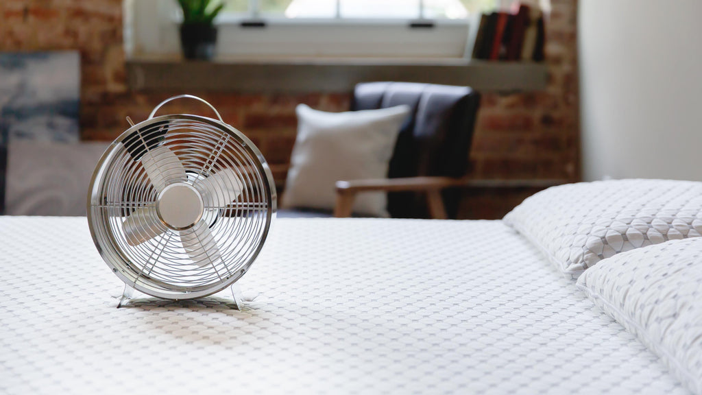 How to Choose a Mattress That Will Keep You Cool at Night